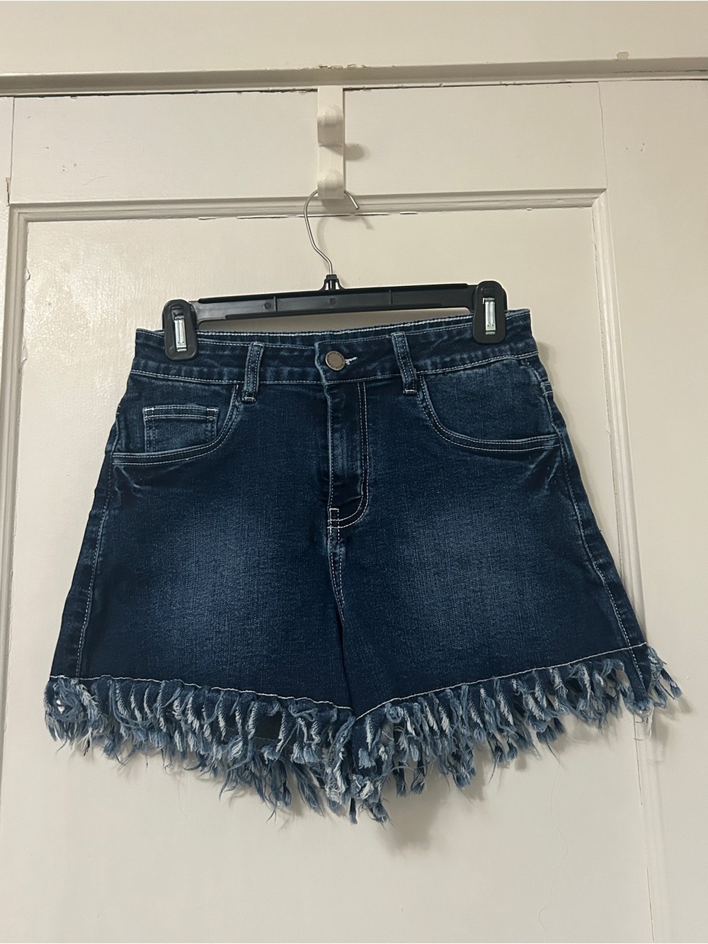 Women’s Coco + Carmen Frayed Hem Dark Blue Denim Shorts - Size Medium